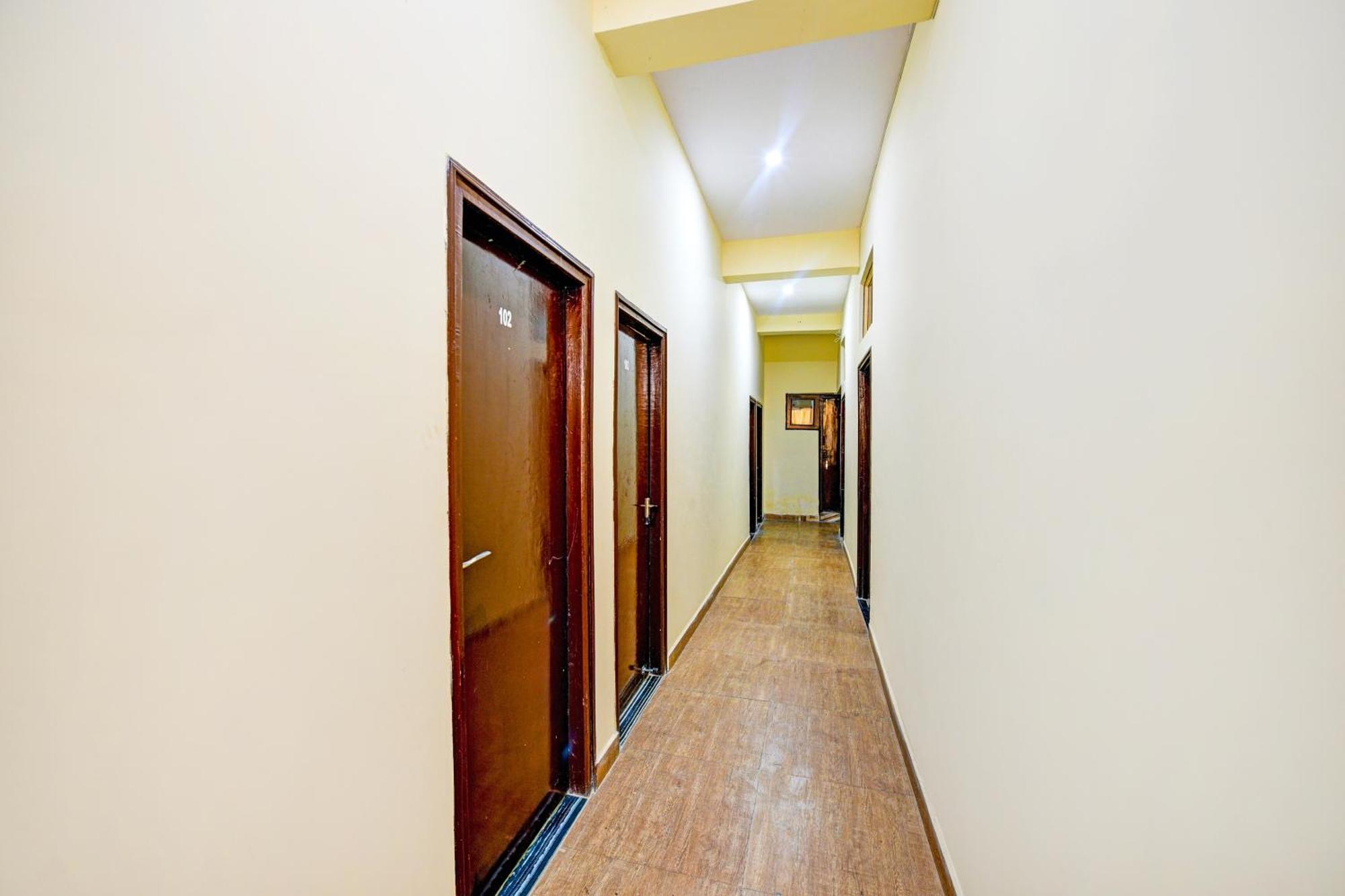Hotel O Aj Star Hotel Faridabad Exterior foto